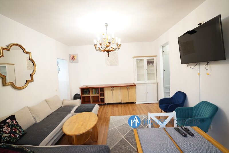 Romana, inchiriere apartament 3 camere